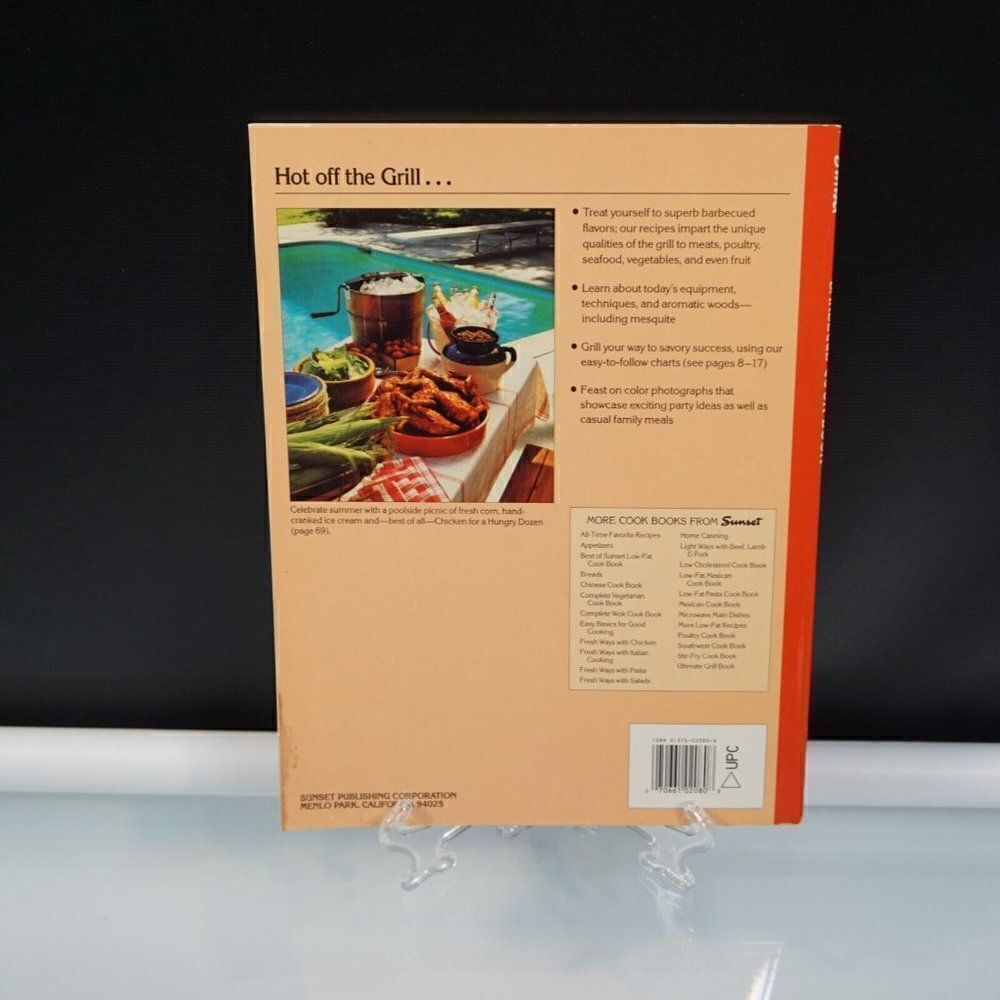 Sunset Magazine Barbeque Cook Book Vintage 1995 Paperback - Picture 2 of 10